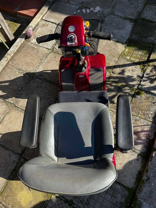 Електрическа инвалидна количка