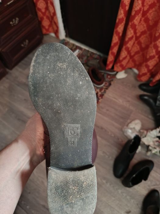 Сапоги  в отличном состоянии 38 размер , также есть полусапожки