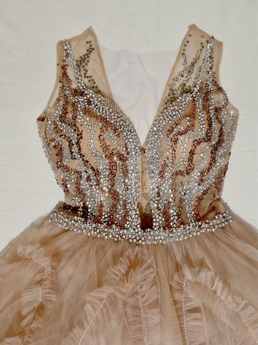 РАДИЧЕВ ELECTRA бутикова Абитуриентска /вечерна рокля размер XS