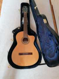 Chitară clasică Salvador Ibanez model G5ECE-AM-2Y-01