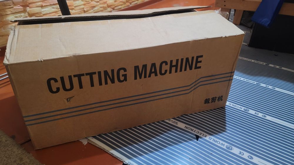 Раскройный нож срочно продаётся