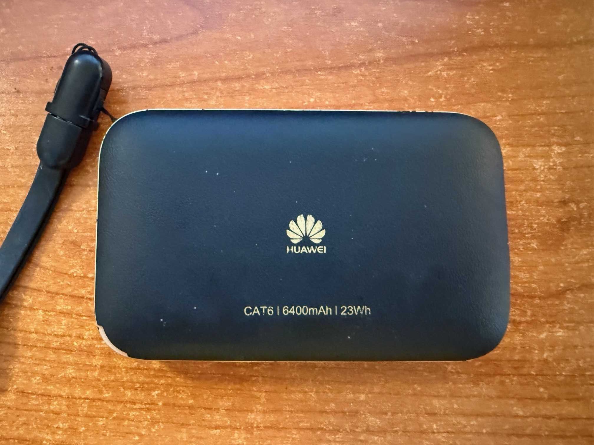 Бисквитка/Рутер LTE Хуавей E5885 WiFI router Huawei E5885LS-93a CAT6
