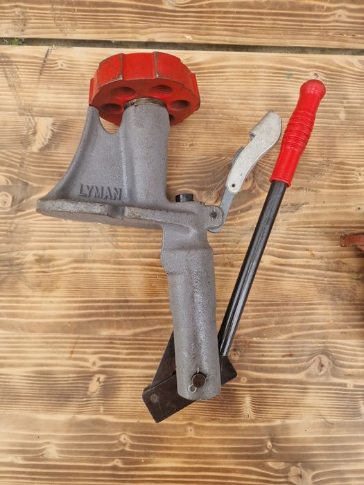 Prese cartuse glont Lyman, Pacific