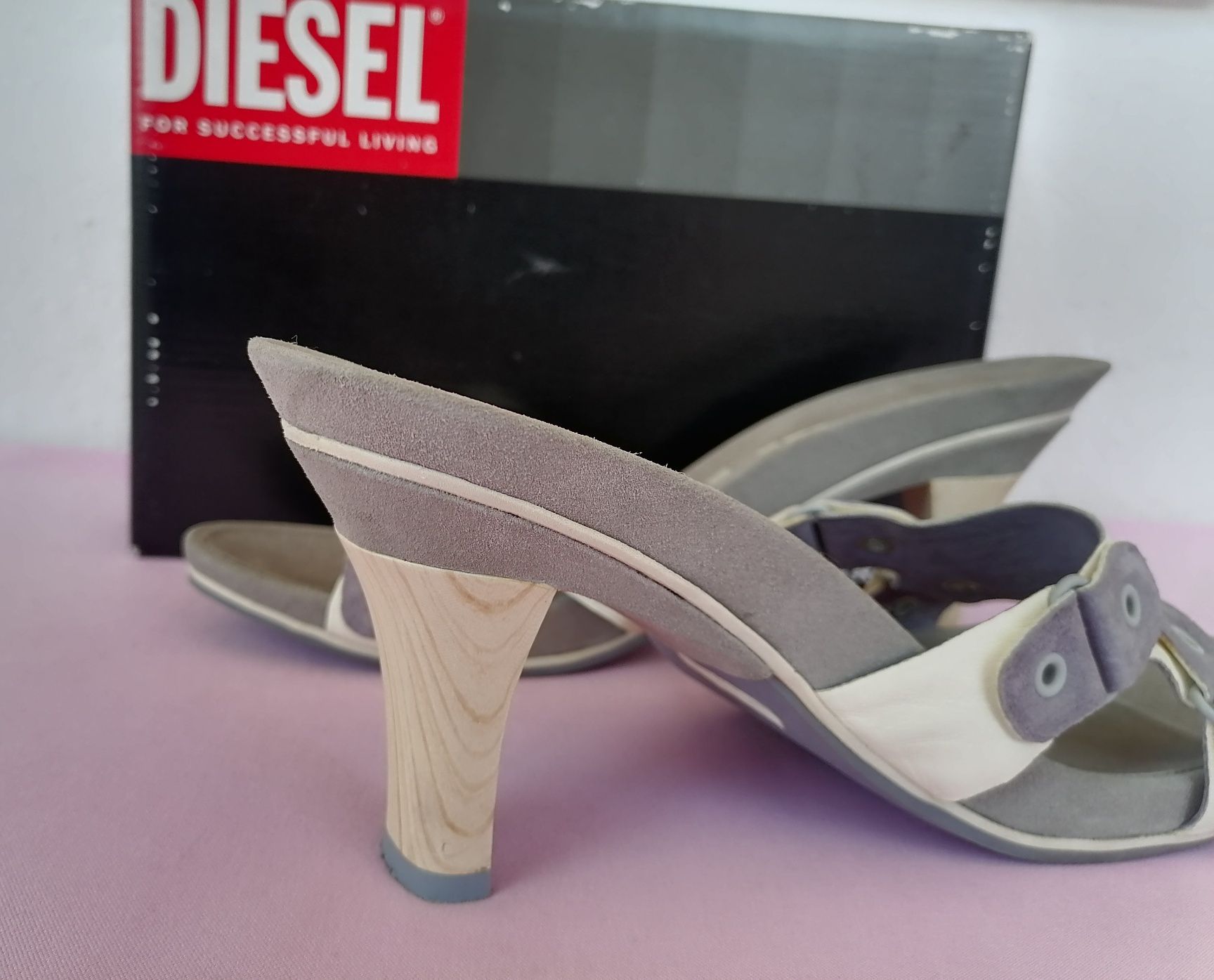Оригинални дамски кожени чехли Diesel