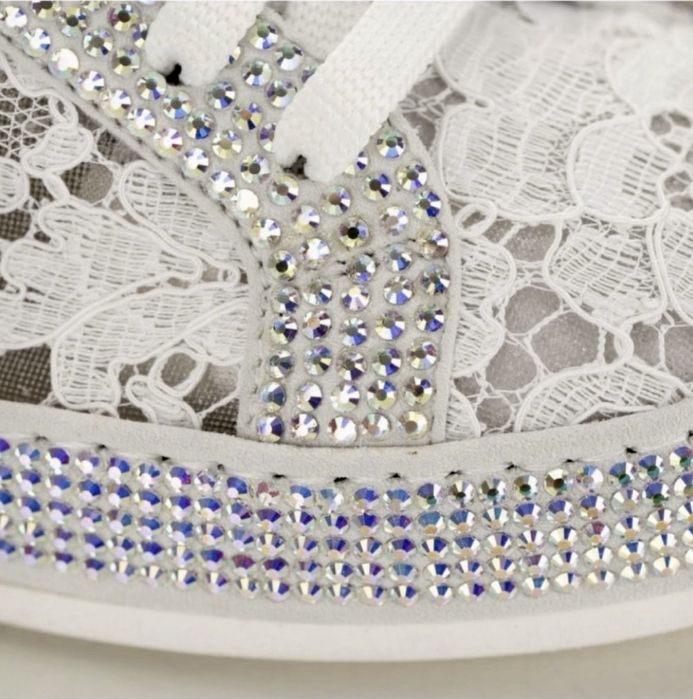 Le Silla Оригинални Сникърси, Два Модела Нови