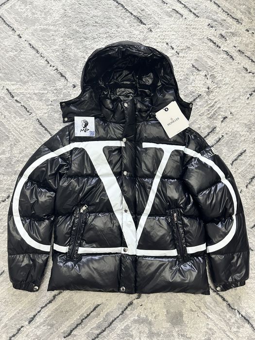 Куртка Valentino Moncler