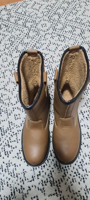 Cizme bocanci Tuffking din U.K mărimea 47 de piele îmblănite maro