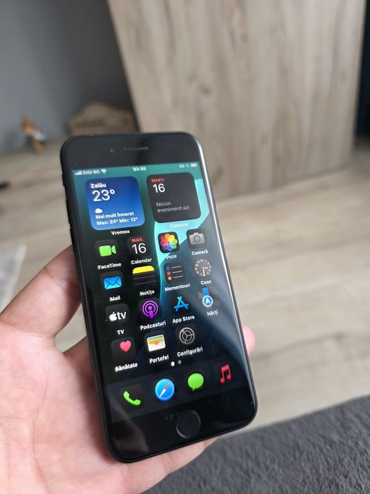 iPhone SE3 2022 impecabil