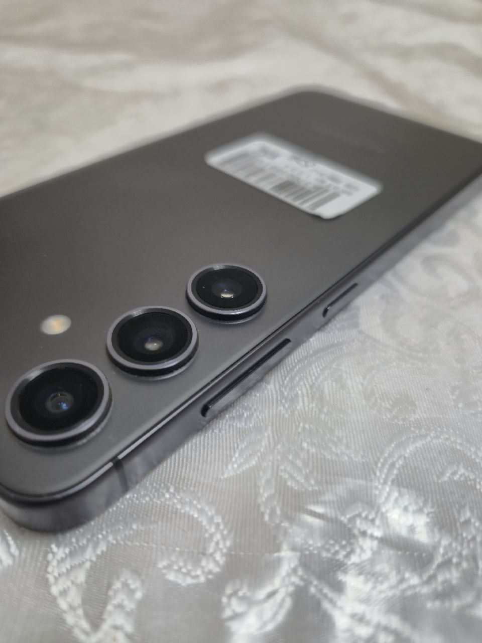 Samsung s24.  /256gb