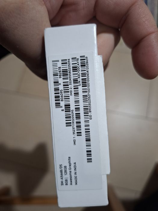 Vand Samsung A56 ca si nou