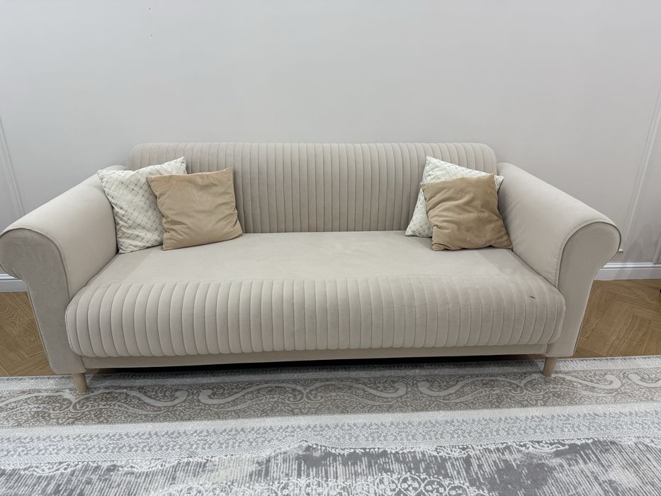 Продам  диван  в отличном состоянии