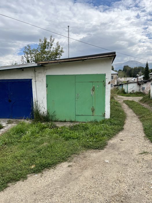 Продам гараж по проспекту Независимости