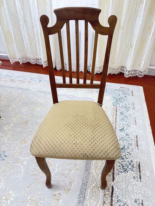 Стулья деревянная