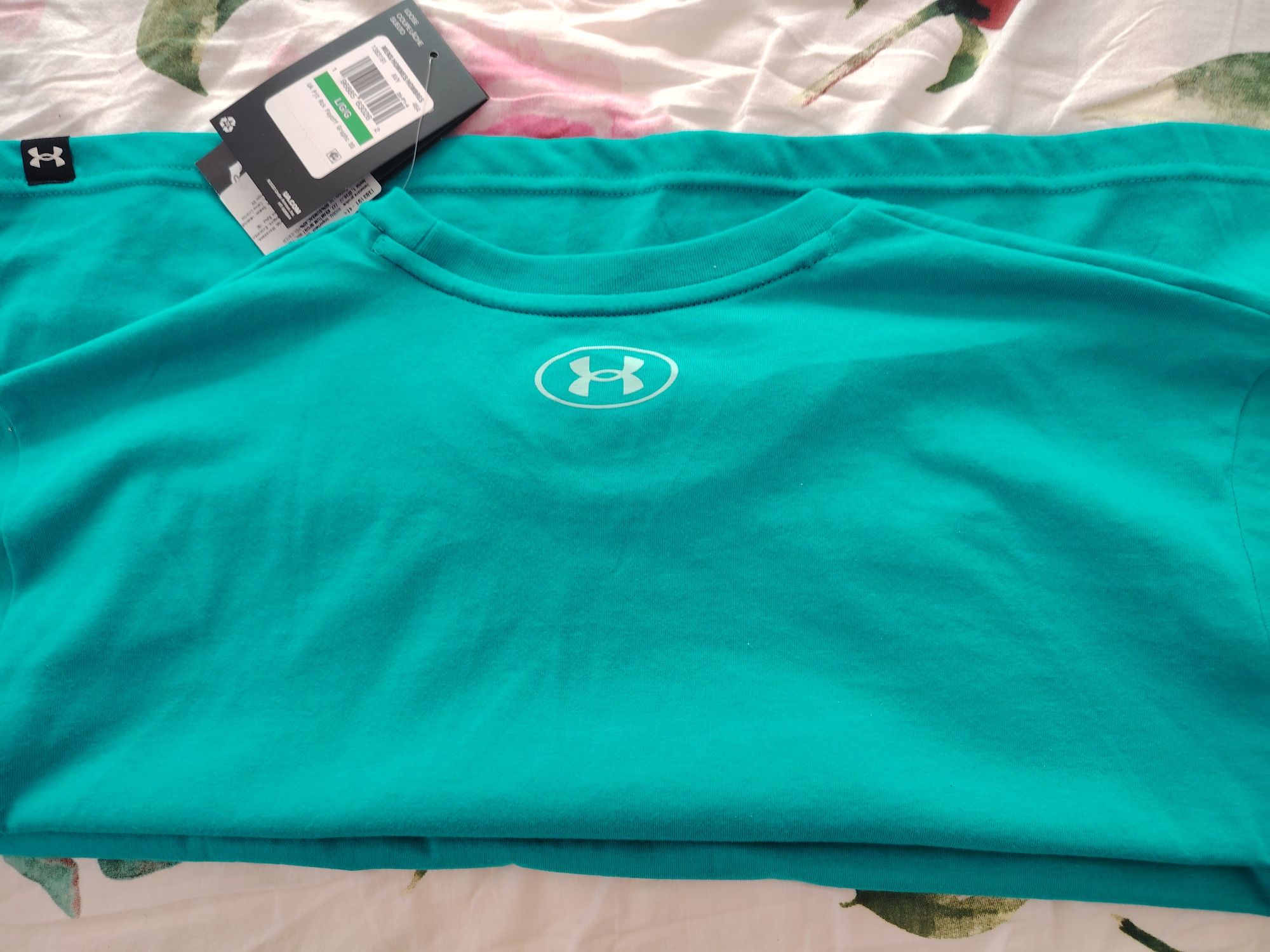 Продавам мъжка тениска Under Armour XL/XLL