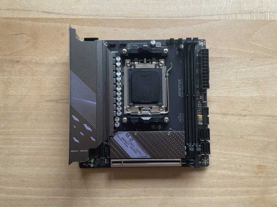 Дънна платка JGINYUE B650i Night Devil | AM5 Mini-ITX