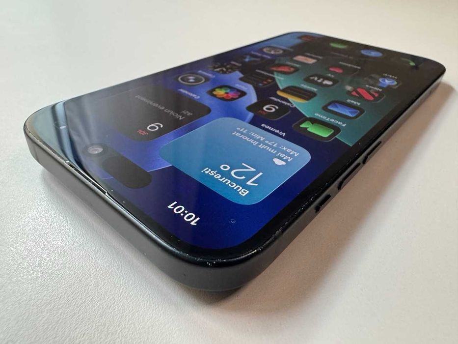  Apple / iPhone 15 128 Gb / Black