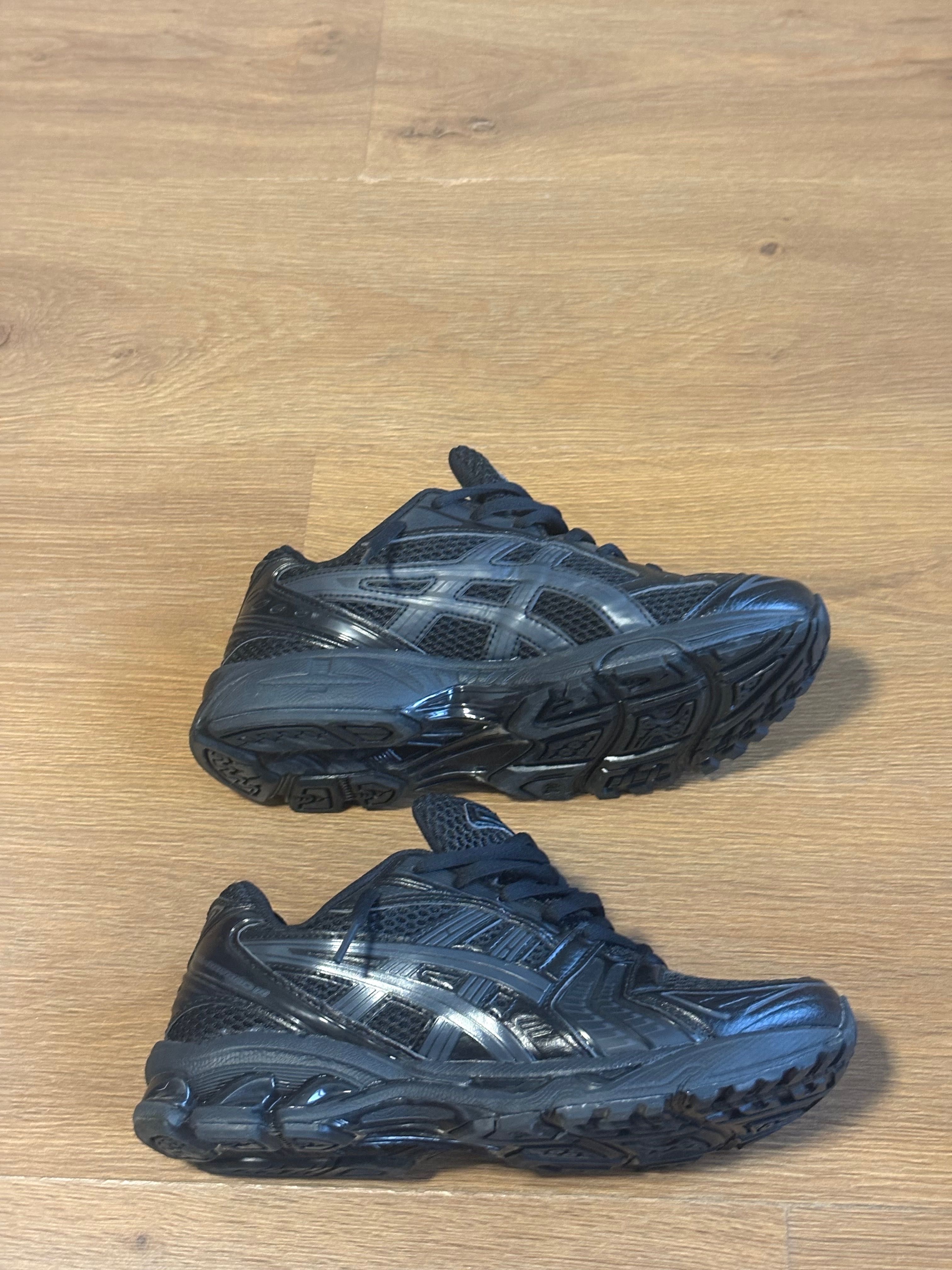 Asics Gel-Kayano 14