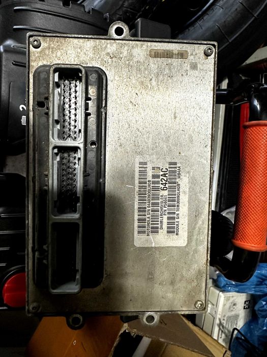 ECU Calculator motor Jeep Grand Cherokee P56041 642AC