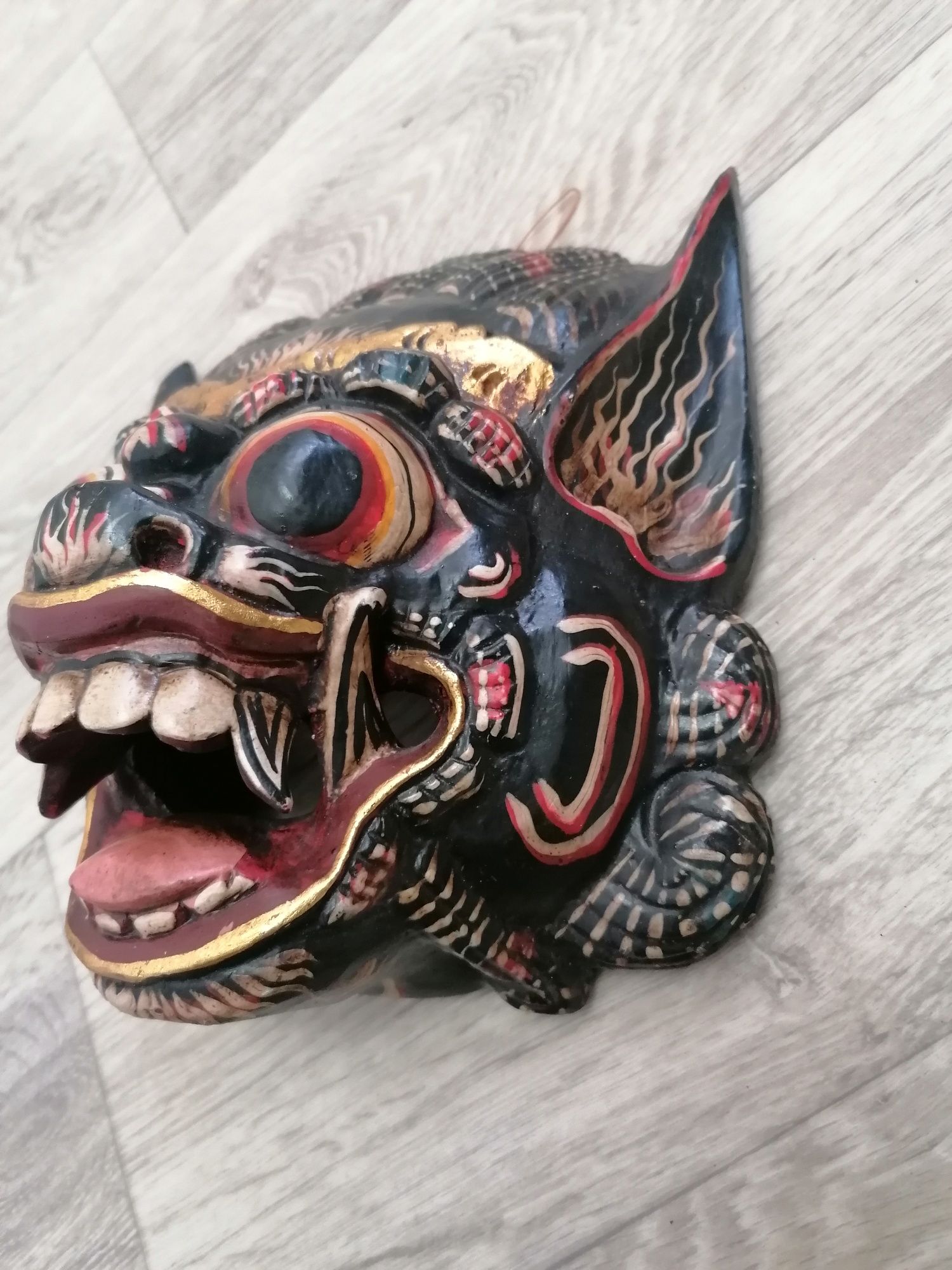 Mască Balineza sculptat în lemn Barong