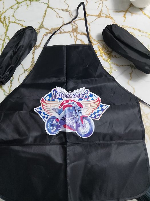 Продам фартук новый