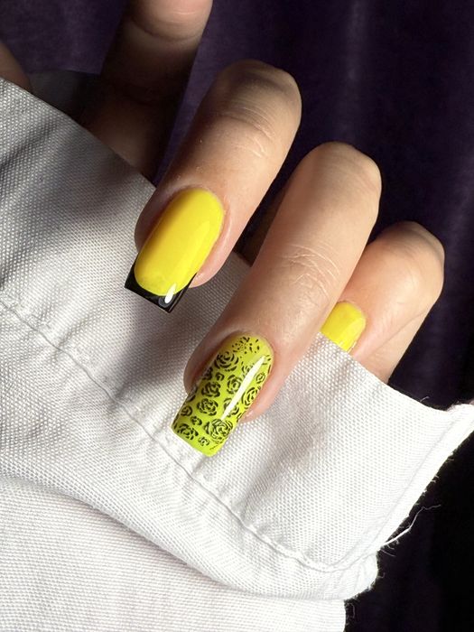 Locuri disponibile – unghii cu gel / semipermanent în Iasi, Cantemir