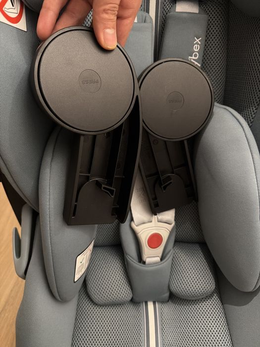 Бебешко столче за кола - Cloud G i-size Plus + База Base G + адаптери