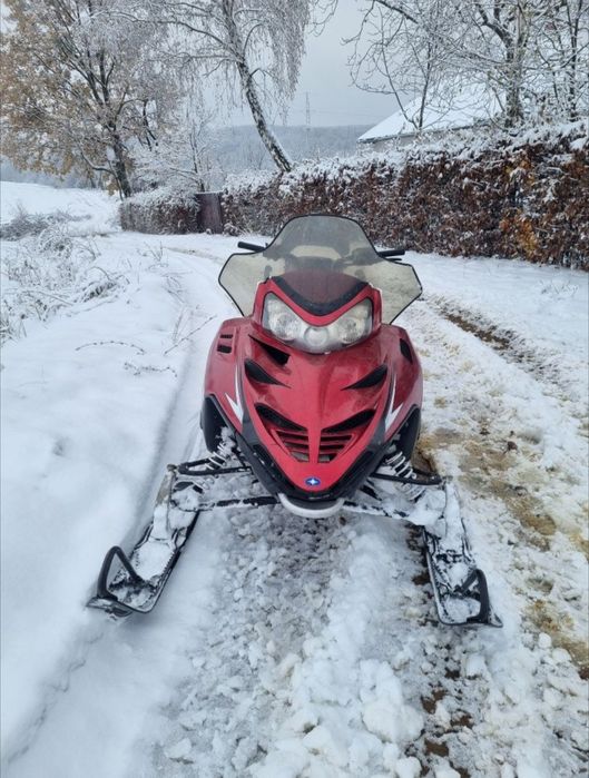 Vand snowmobil polaris 550cc 2timpi