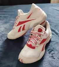 Adidași Reebok piele Nr 40(25,5cm)