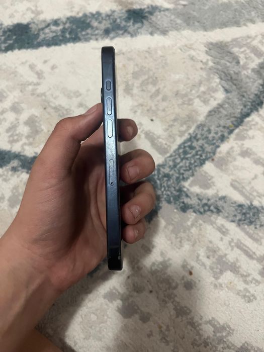 IPhone 15pro blue
