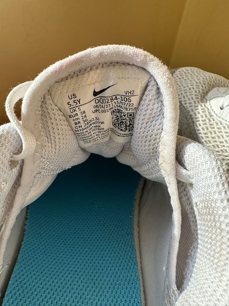 Маратонки Nike air max