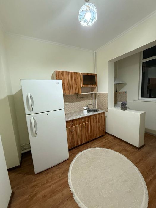 Продается 2 комнатная квартира. Метро БИЙ. Мирзо Улугбекский район.