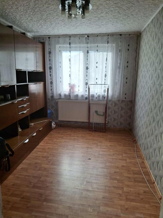 Vand apartament 2 camere