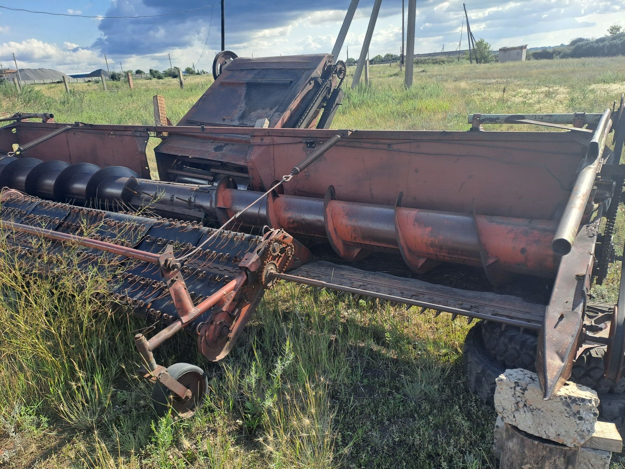 Продам жатку 6 метровая