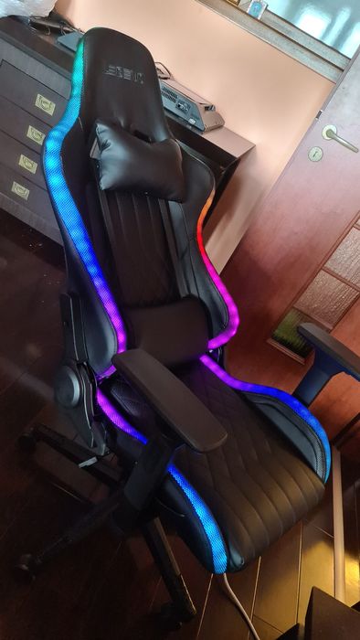 Urgent Reducere  Scaun gaming RANUM cu led JYSK garant