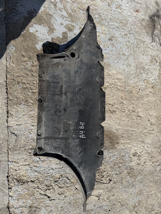 Кора под двигателя за Audi A4 b8, Ауди