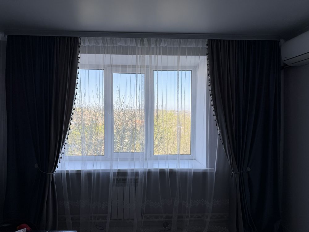 Продам комплект штор до зала либо в спальную