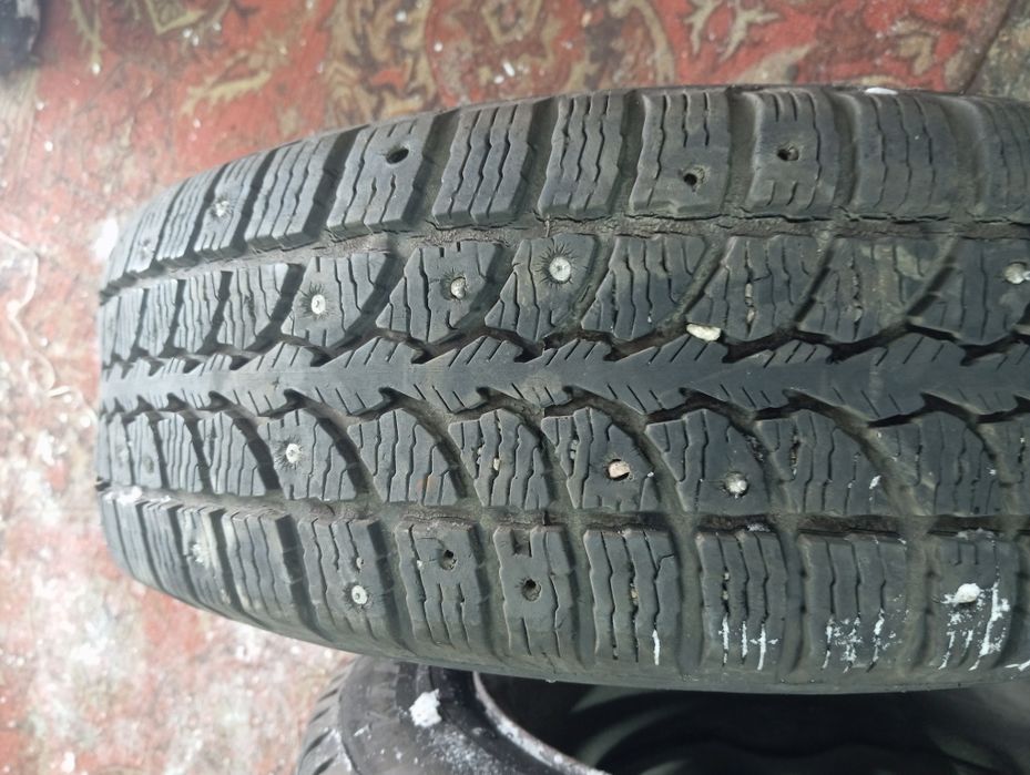 Продам два колеса