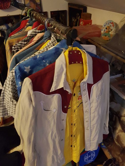 Wrangler camasa cu masurile in poza