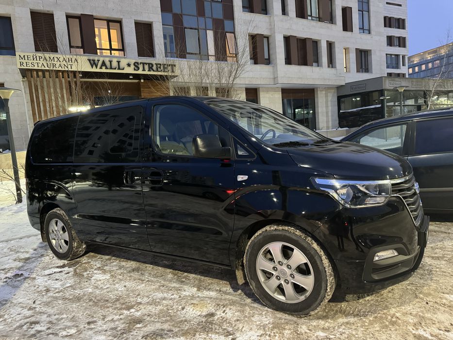 Продам машину Хундай Старекс