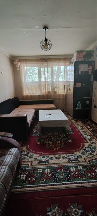 Чирчик шахар
Октябр  
#1-хона 1-етаж 
Квартира ижарага берилади
Нар