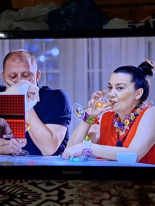 Телевизор Самсунг 24