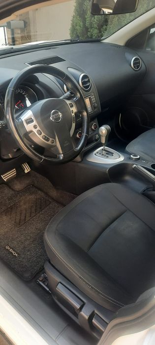 Nissan Qashqai 2.0dci,automata,4x4,,panoramic,camera 360",impecabila