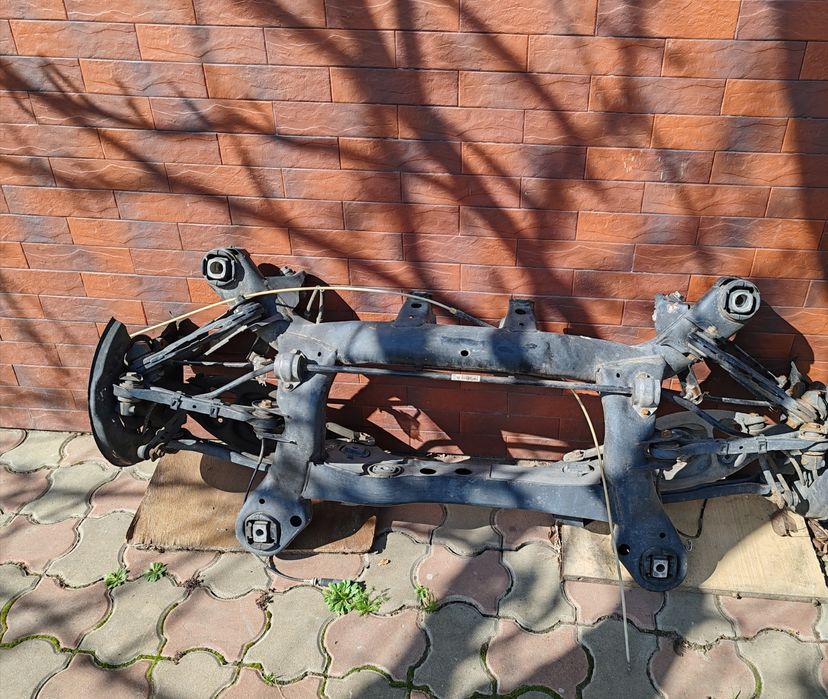 Punte spate BMW 335 e92