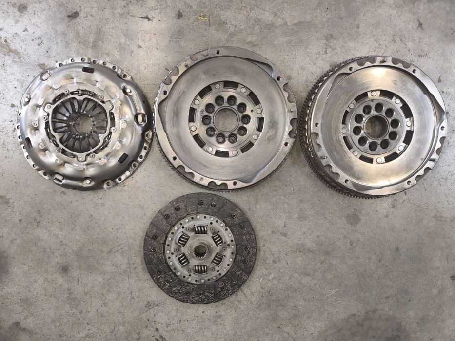 Motor volvo c70 2.0T 225cp volvo s60 2.5T 300 cp 2.3 t5 240cp