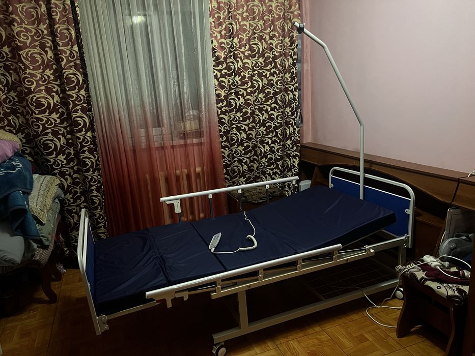 Кровать электрическа для людей после операции