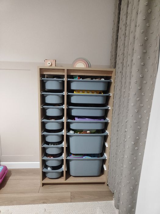 Шкаф за играчки, ново в кашон