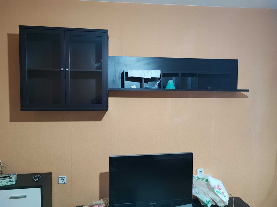 Диван + секция и маса