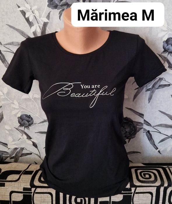 Tricouri damă 100 lei 4 buc