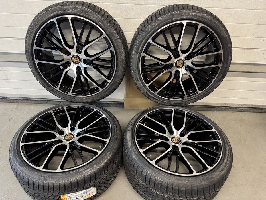 Jante Originale Porsche Panamera R21 Turbo S 971 echipate iarna noi