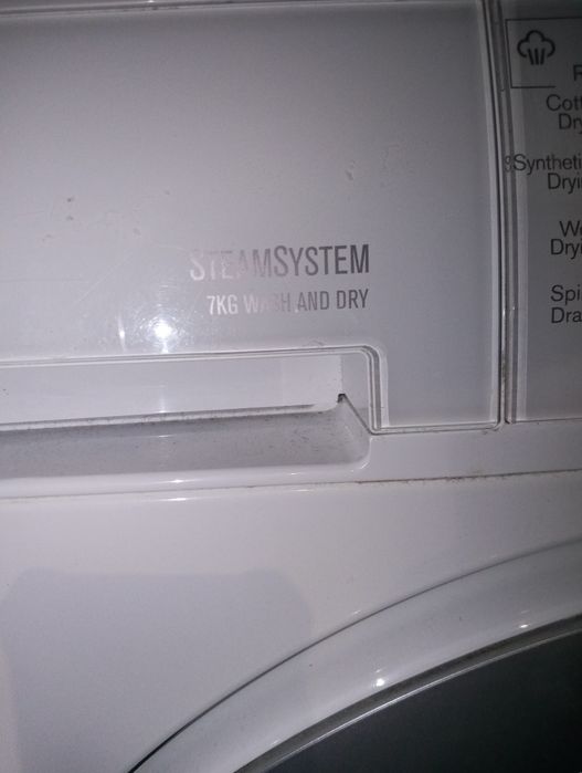 Сушилня с пералня.,Електролукс